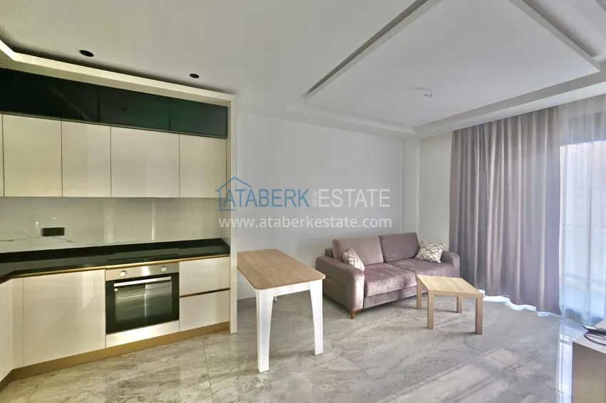 Purchase 1+1 apartment in the center of Alanya, 600 m from Keykubat Beach - suitable for short-term rentals 1