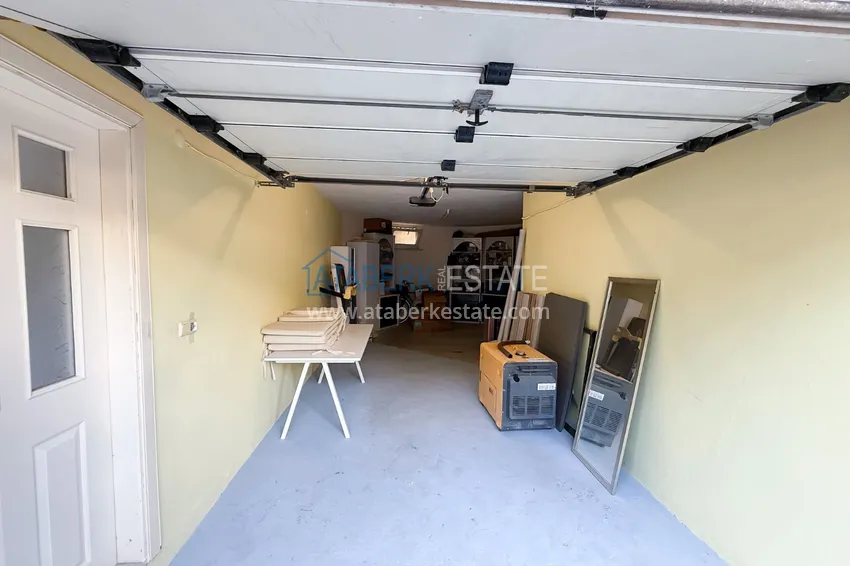 Private villa 5+3 in the Oba area — three-storey with furniture, suitable for a residence permit 11 