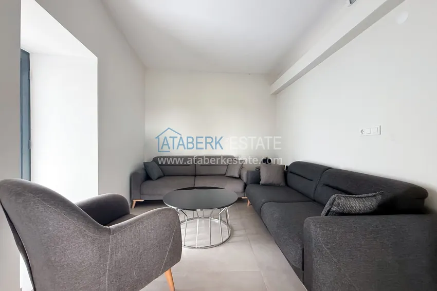 Purchase Private villa 5+3 in the Oba area — three-storey with furniture, suitable for a residence permit 16 