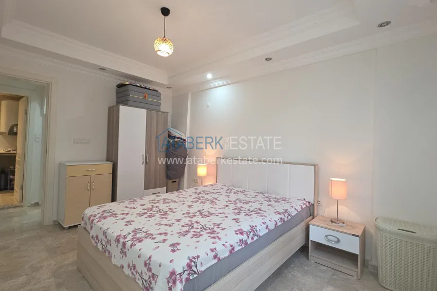 Purchase 2+1 apartment with furniture and access to the garden in the Avsallar area 22