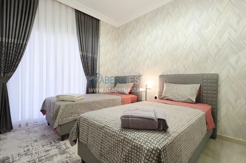 Purchase  3+1 ultra-luxury apartment in the center of Mahmutlar - furnished, installments up to 3 months 24 