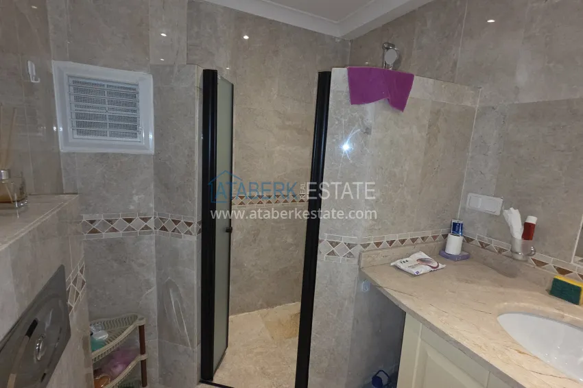 Purchase 2+1 apartment with furniture and access to the garden in the Avsallar area 25