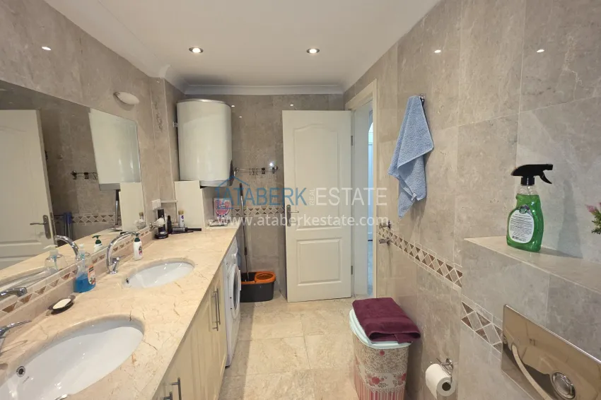 Purchase 2+1 apartment with furniture and access to the garden in the Avsallar area 26