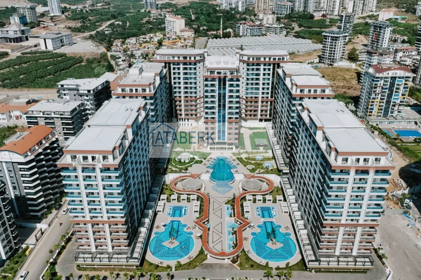 3+1 ultra-luxury apartment in the center of Mahmutlar - furnished, installments up to 3 months 1 