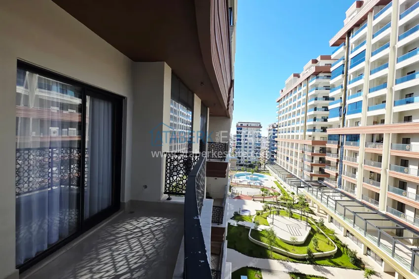 Purchase  3+1 ultra-luxury apartment in the center of Mahmutlar - furnished, installments up to 3 months 31 