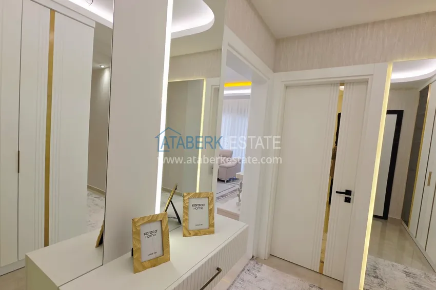 Purchase  3+1 ultra-luxury apartment in the center of Mahmutlar - furnished, installments up to 3 months 3 