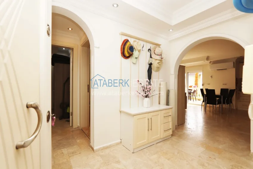 Purchase 2+1 apartment with furniture and access to the garden in the Avsallar area 4