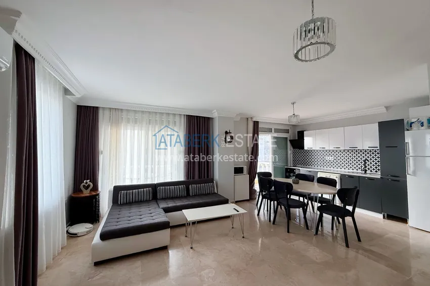 Purchase Private villa 5+3 in the Oba area — three-storey with furniture, suitable for a residence permit 4 