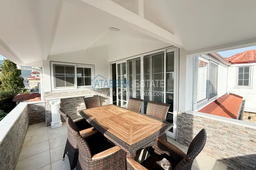 Purchase Private villa 5+3 in the Oba area — three-storey with furniture, suitable for a residence permit 47 