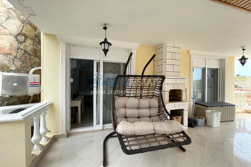 Purchase Private villa 5+3 in the Oba area — three-storey with furniture, suitable for a residence permit 49 