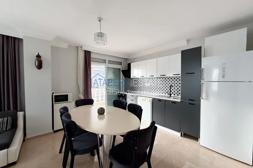 Purchase Private villa 5+3 in the Oba area — three-storey with furniture, suitable for a residence permit 5 