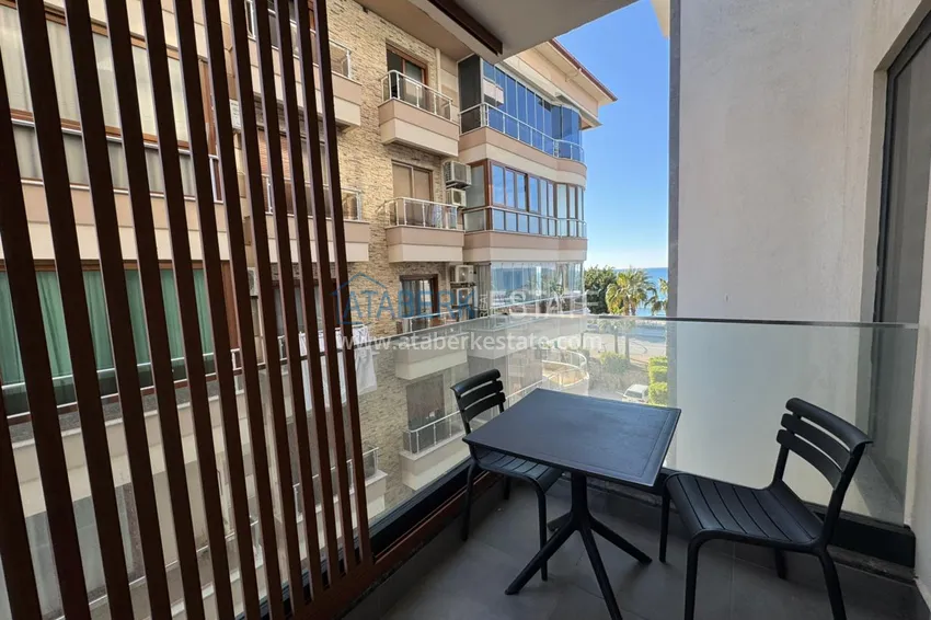 Purchase 1+1 apartment with sea view in a complex on the beachfront in the Oba area 10 