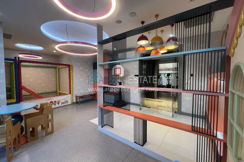 1+1 apartment with sea view in a complex on the beachfront in the Oba area 15 