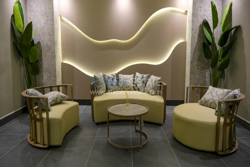 Квартиры и пентхаусы в районе Демирташ в новом жилом комплексе 12