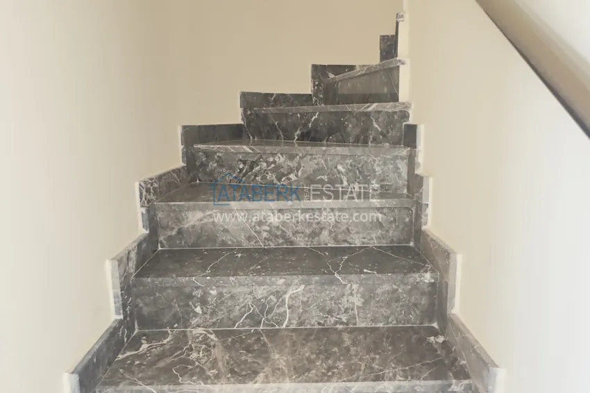 Purchase Квартиры и пентхаусы в районе Демирташ в новом жилом комплексе 12