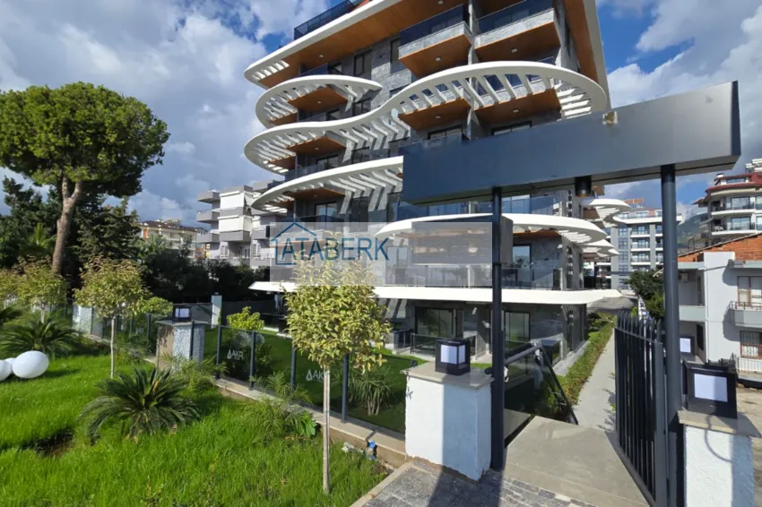 New premium residential complex project on the beachfront in Kestel 14 