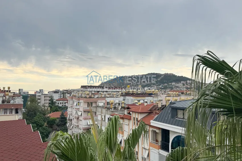 Purchase  Пентхаус 2+1 в центре Алании с видами на море - район пляжа Кейкубат 22 