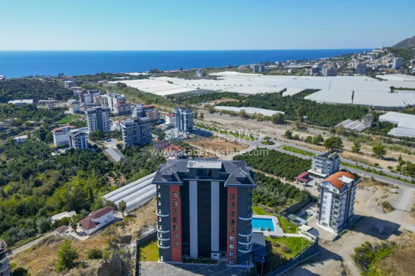 Квартиры и пентхаусы в районе Демирташ в новом жилом комплексе 3