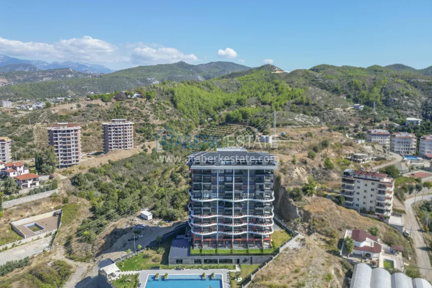 Квартиры и пентхаусы в районе Демирташ в новом жилом комплексе 4