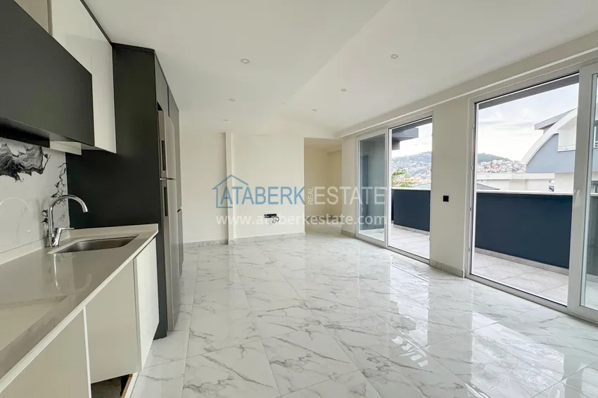 Purchase  Пентхаус 2+1 в центре Алании с видами на море - район пляжа Кейкубат 6 