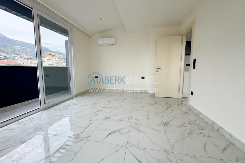 Purchase  Пентхаус 2+1 в центре Алании с видами на море - район пляжа Кейкубат 8 