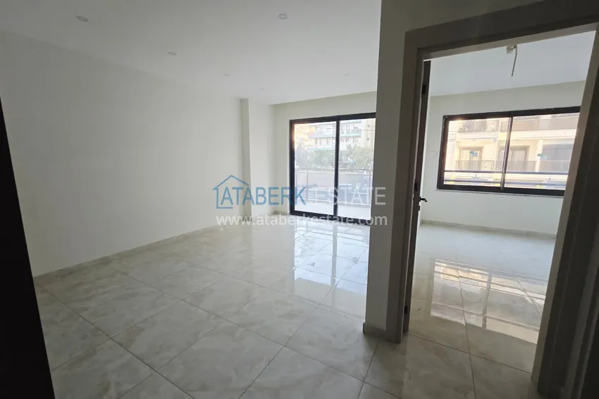 Purchase 1+1 apartment in the center of Alanya, Cleopatra beach area — comfort segment complex 1 