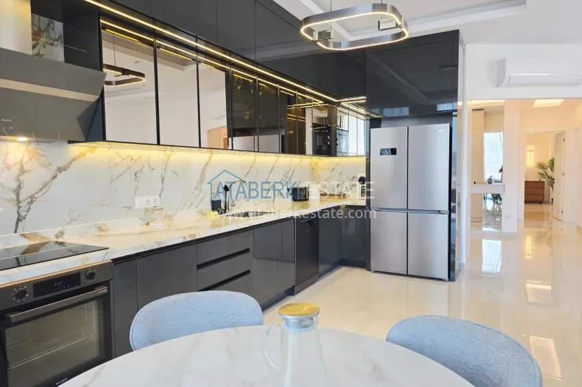 Purchase Linear 3+1 apartment in the center of Mahmutlar — with an original interior from the owner 11 