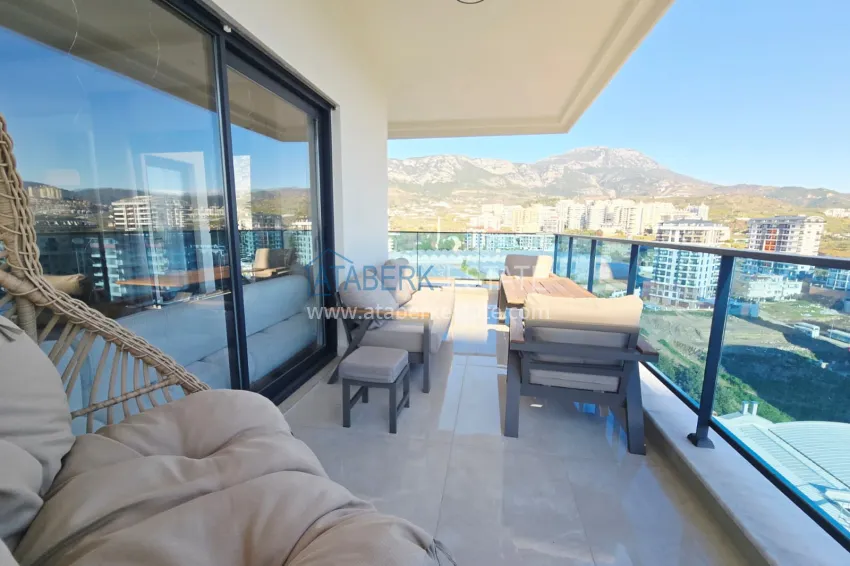 Purchase Linear 3+1 apartment in the center of Mahmutlar — with an original interior from the owner 15 