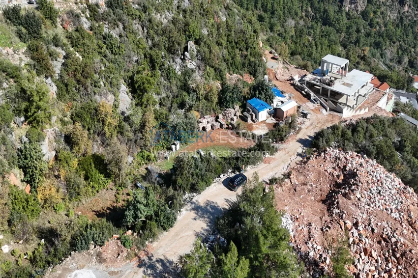 A plot of land in Alanya, Tepe district with views 7 