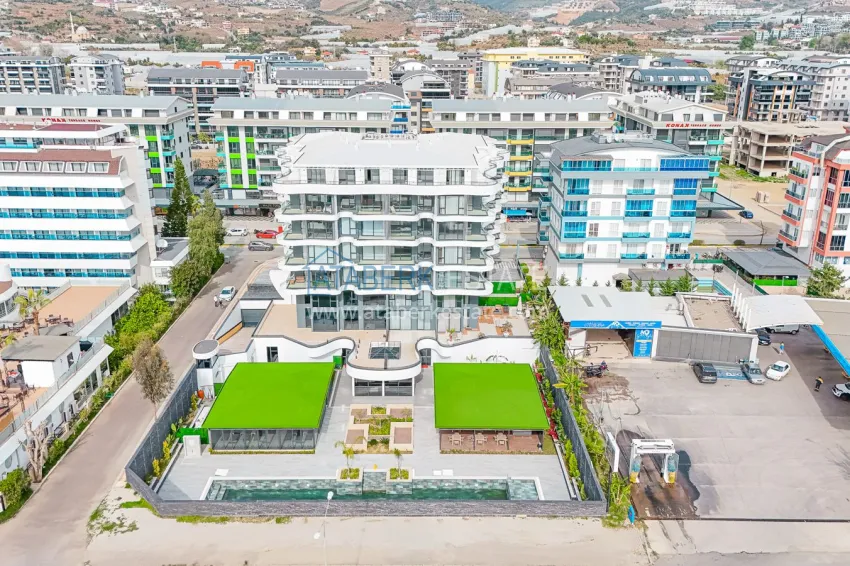 Luxury real estate in Kargicak — Alanya on the seafront 1