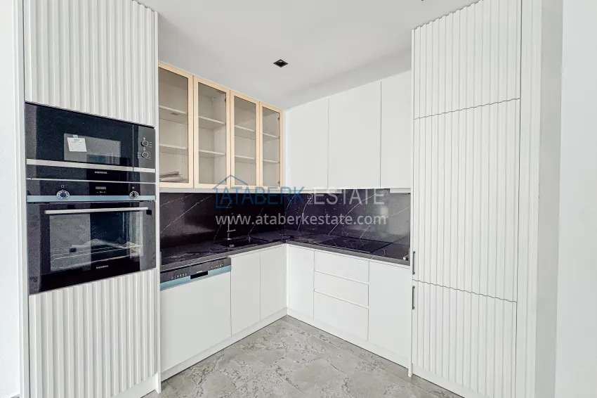 Purchase Penthouse 1+1 on the beachfront in Kargicak - with panoramic sea views 2 