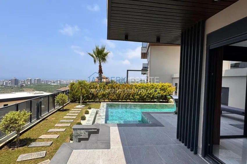 Exclusive view villas in Kargicak with the possibility of obtaining citizenship 7