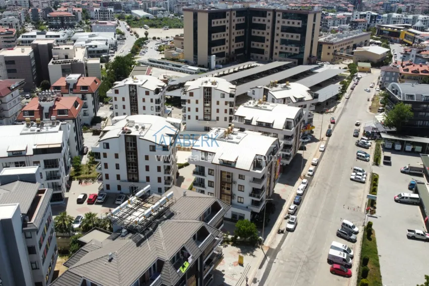 Commercial real estate in Alanya - shops with tenants, suitable for citizenship 4