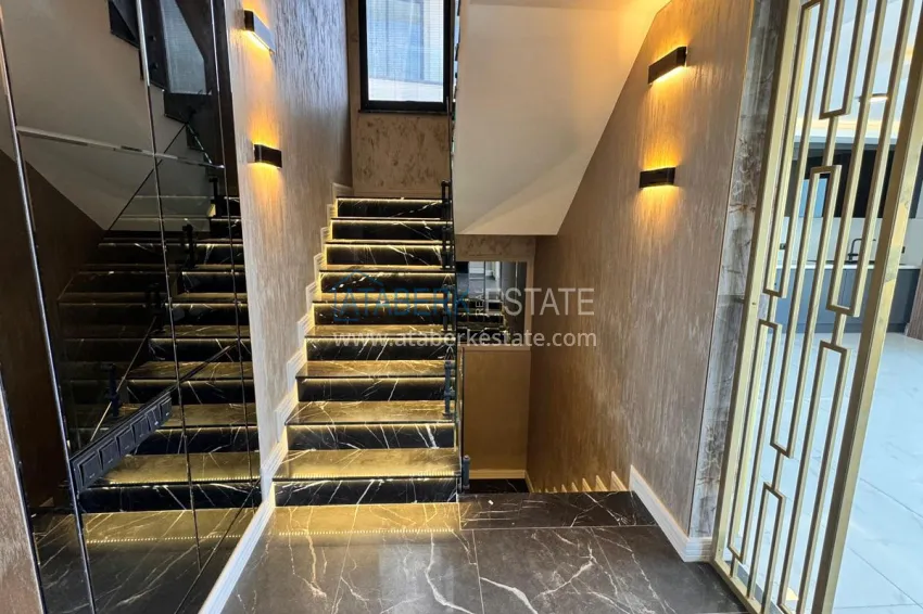 Purchase Exclusive view villas in Kargicak with the possibility of obtaining citizenship 1