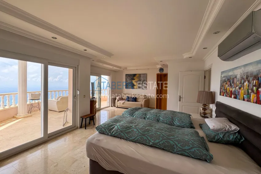 Purchase 4+1 villa in Alanya, Bektash district - with panoramic views, under a residence permit 10