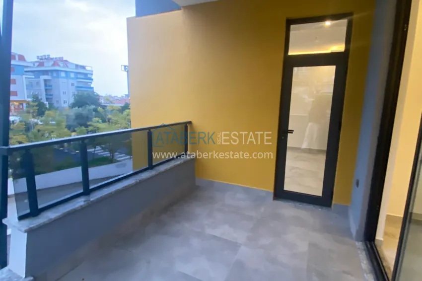Purchase Long-term rent of a 2+1 apartment in a modern complex, Alanya center No. 14 12 