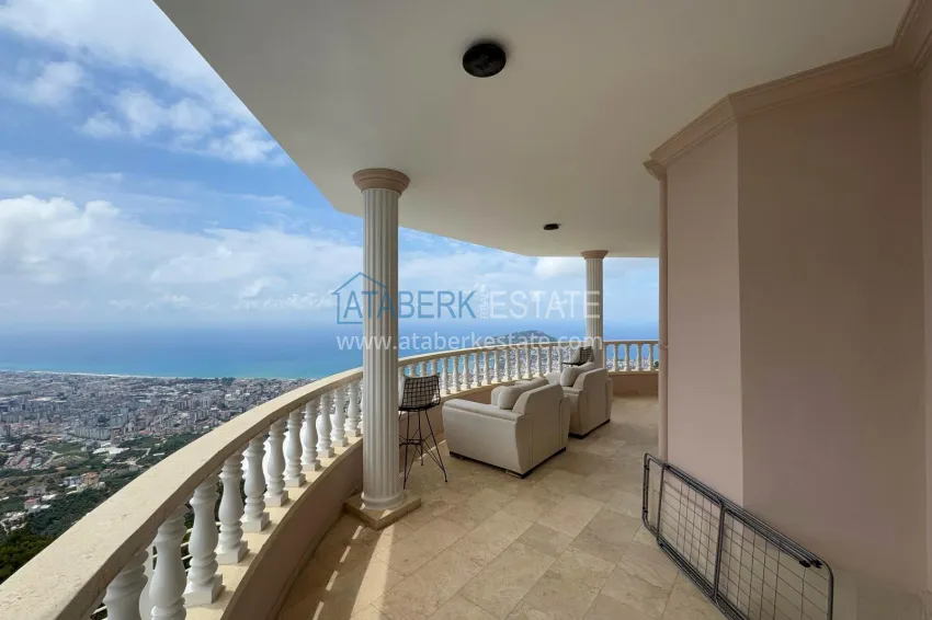 Purchase 4+1 villa in Alanya, Bektash district - with panoramic views, under a residence permit 12