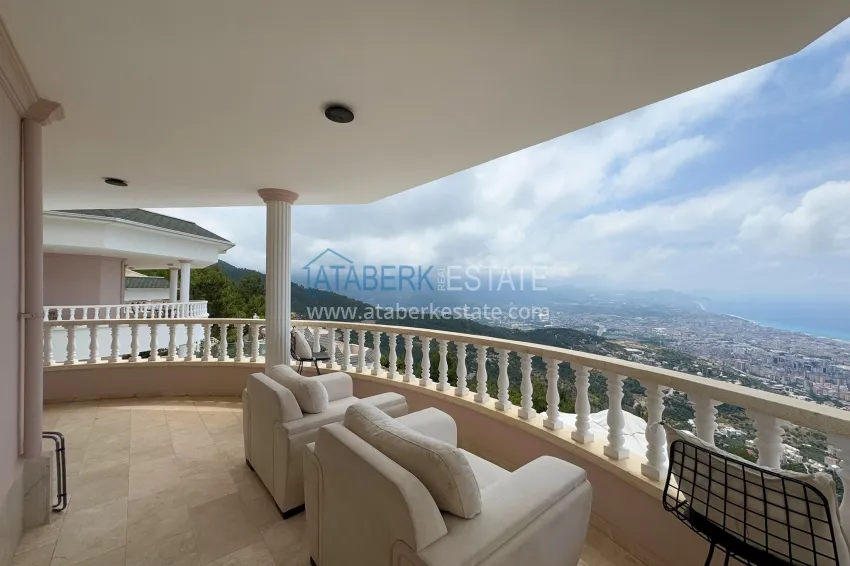 Purchase 4+1 villa in Alanya, Bektash district - with panoramic views, under a residence permit 14