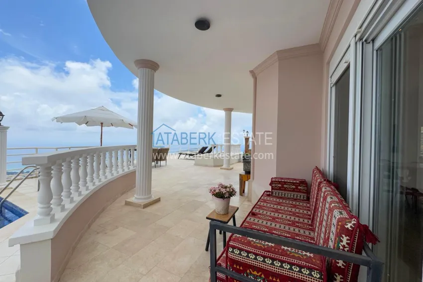 4+1 villa in Alanya, Bektash district - with panoramic views, under a residence permit 15