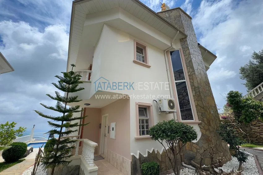 4+1 villa in Alanya, Bektash district - with panoramic views, under a residence permit 16