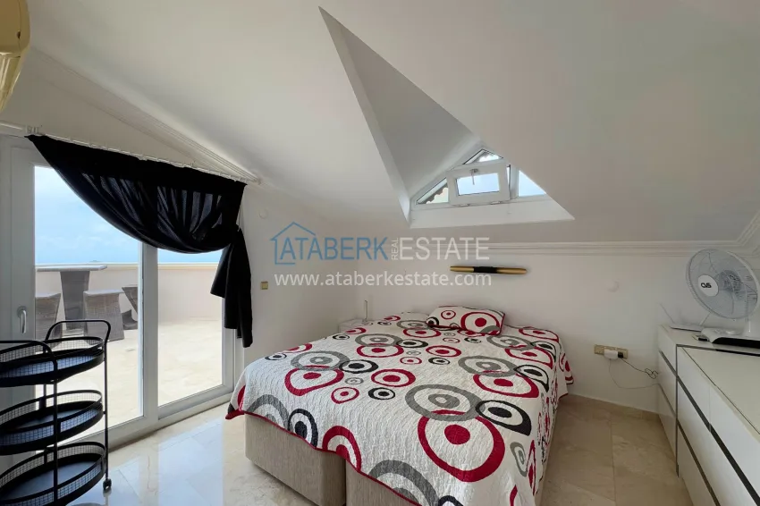 Purchase 4+1 villa in Alanya, Bektash district - with panoramic views, under a residence permit 24