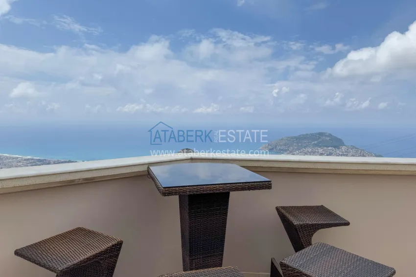 Purchase 4+1 villa in Alanya, Bektash district - with panoramic views, under a residence permit 32