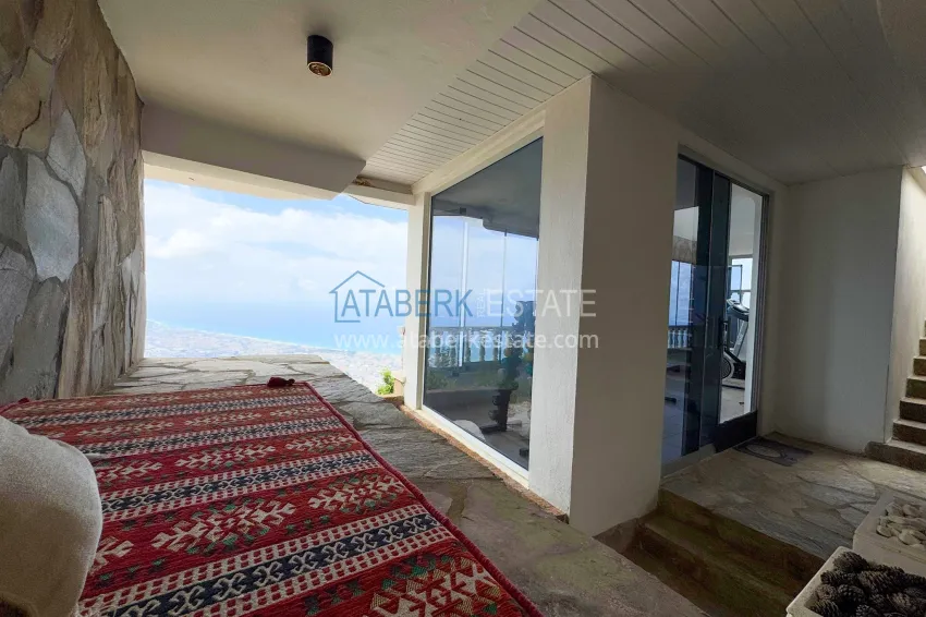 Purchase 4+1 villa in Alanya, Bektash district - with panoramic views, under a residence permit 39