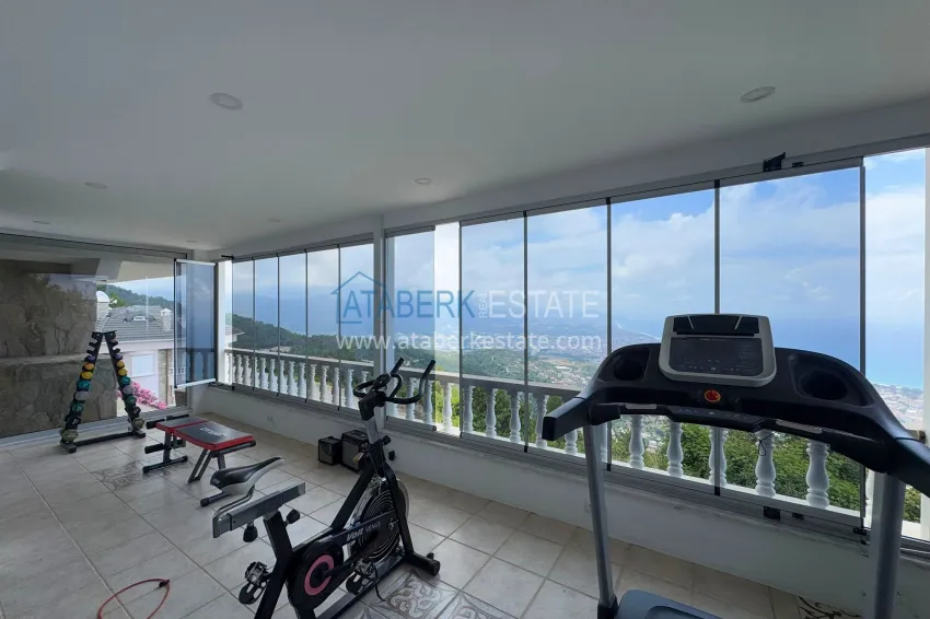 Purchase 4+1 villa in Alanya, Bektash district - with panoramic views, under a residence permit 42