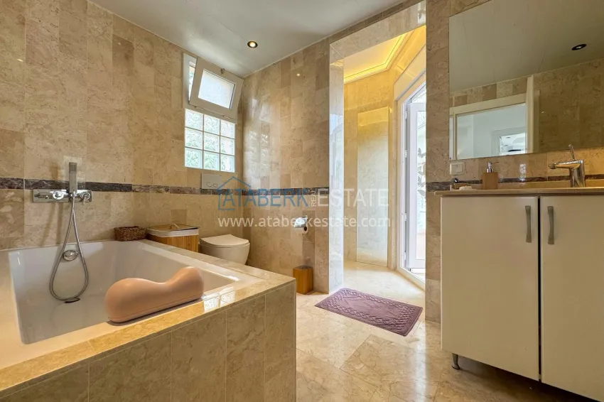 Purchase 4+1 villa in Alanya, Bektash district - with panoramic views, under a residence permit 44