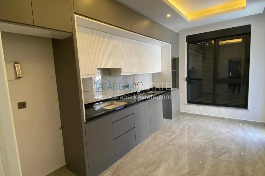 Purchase Long-term rent of a 2+1 apartment in the center of Alanya No. 4 4