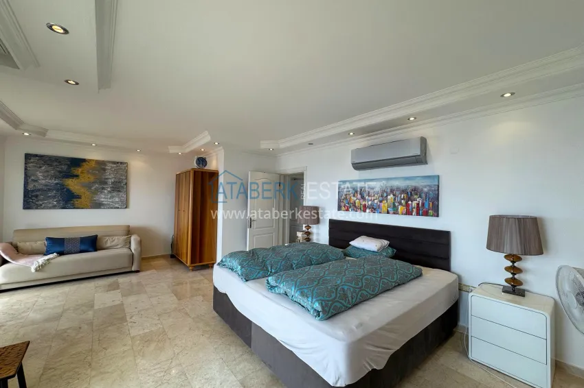 Purchase 4+1 villa in Alanya, Bektash district - with panoramic views, under a residence permit 8