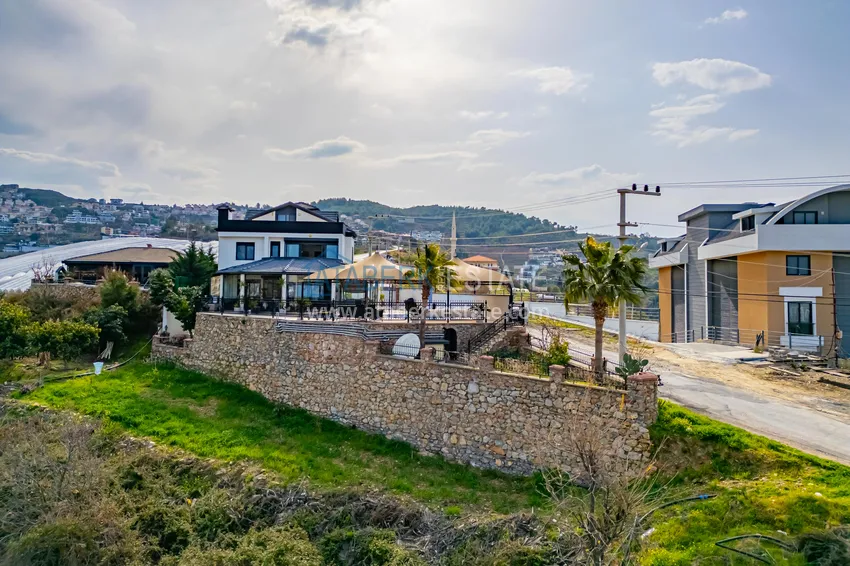 Private luxury 5+2 villa for citizenship in Kargicak, Alanya — with a high level of equipment 1 