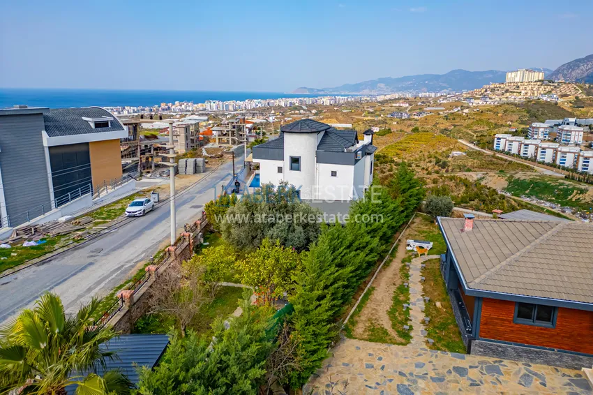 Private luxury 5+2 villa for citizenship in Kargicak, Alanya — with a high level of equipment 5 