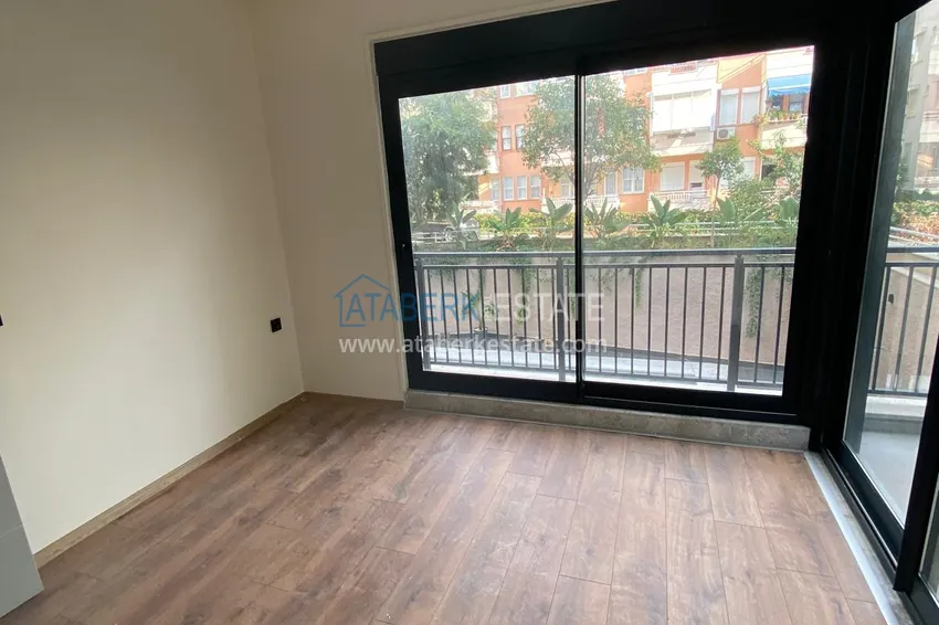 Purchase  2+1 apartment for rent in the center of Alanya - 250 m to Keykubat Beach No. 9 11 